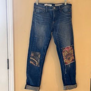 Anthropologie Pilcro  slim boyfriend jeans